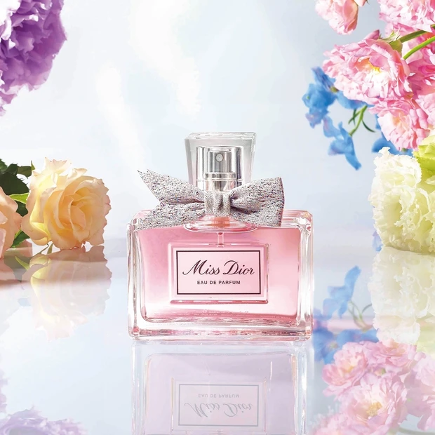 新「ミス ディオール オードゥ パルファン」それは、未来への希望を約束す…