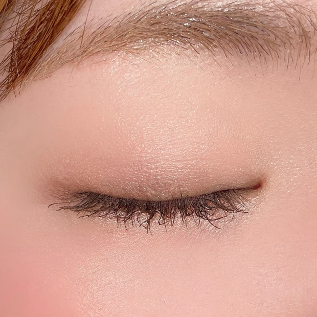 水蜜桃メイク すいみつとう バズりメイク