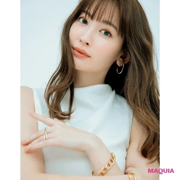 小嶋陽菜さんの会いたい人について_こじはるが今いちばん会ってみたい人は?