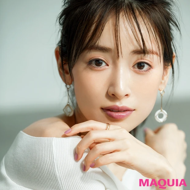 しっとり肌を1日中キープ！ 「本当に肌が潤い続ける」新作ファンデ3選