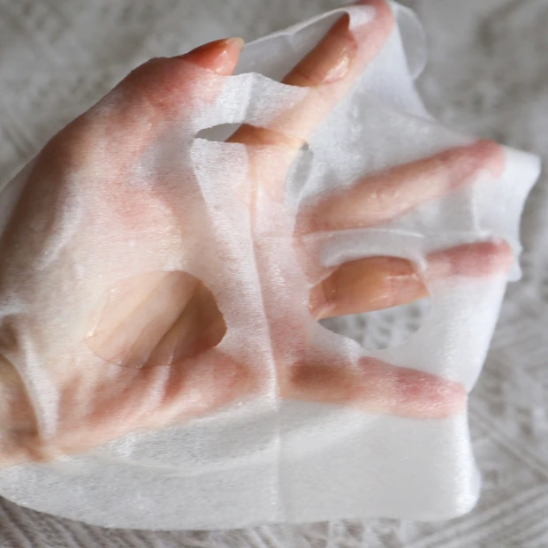 パーフェクトワンフォーカス VCチャージホワイトマスク