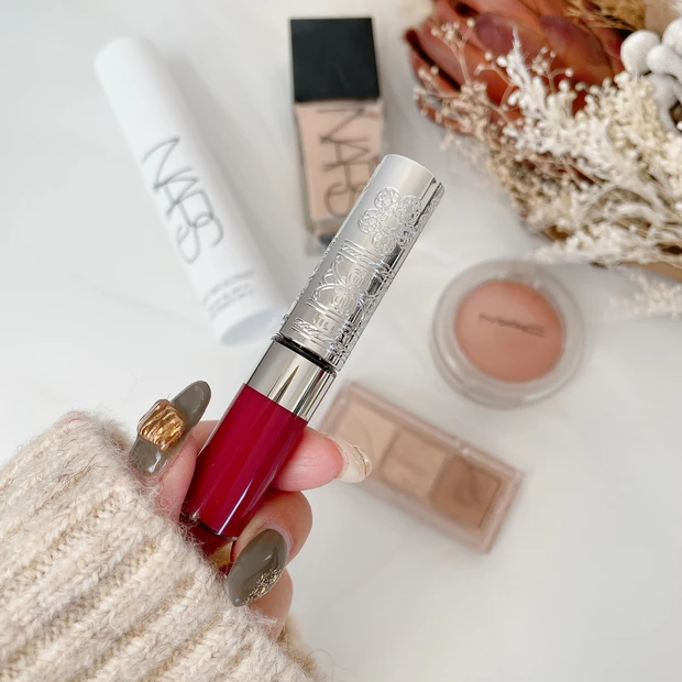 ジルスチュアート 新色リップセラム 11 camellia ruby