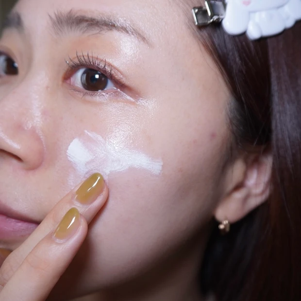 日焼け対策はこれで決まり!最新UVアイテム4選。おすすめの理由や特長のレビュー、使い分け方法もご紹介。_7_1