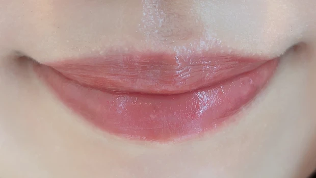 トーン カラー ブロッサム 10のスウォッチ②