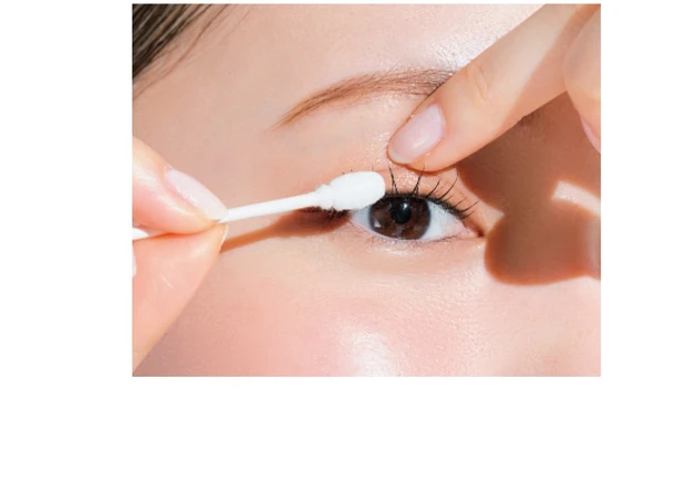 4 キワは綿棒で