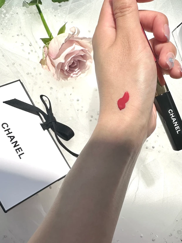 魔法みたいに落ちない！？
話題のCHANELのリップ♡_2