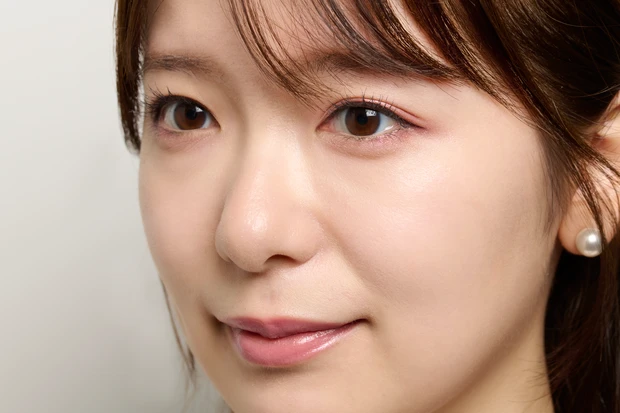 クリスマスコフレ 2025　ジルスチュアート　ブルームクチュールアイズ　ニュアンスルック リキッドアイライナー　リップブロッサム グロウ　塗ってみた