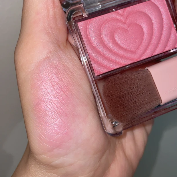 神崎惠 これいいよ図鑑 キャンメイク パウダーチークス キューティーベリー