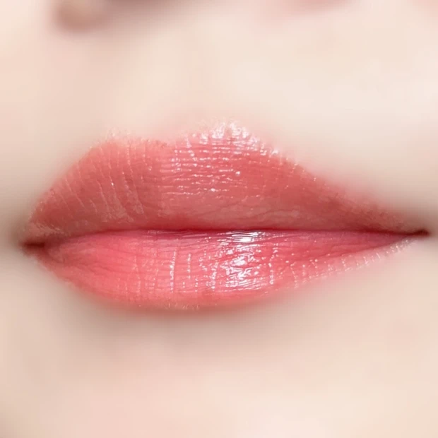 ネンマクフェイクリキッド スウォッチ