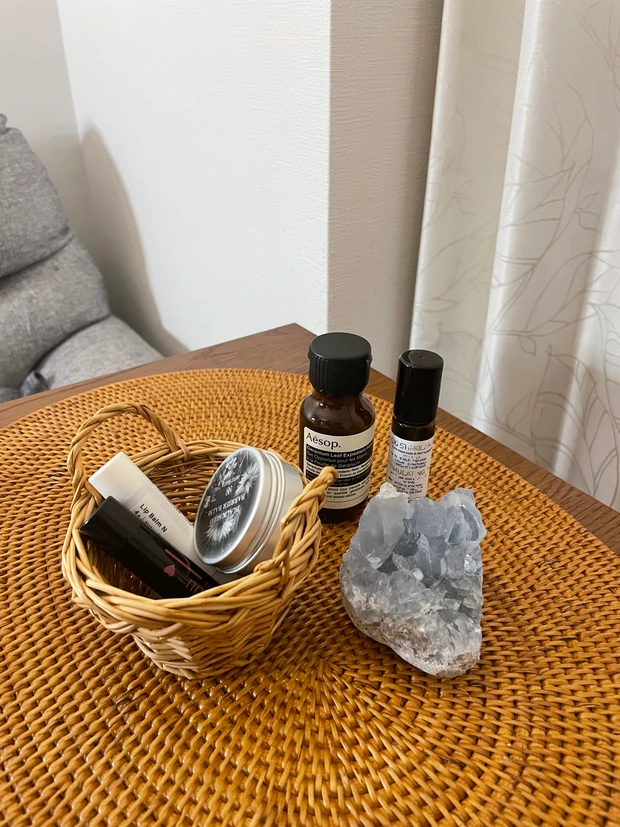 在宅ワークの必需品|デスク周りのミニ美容アイテム_1