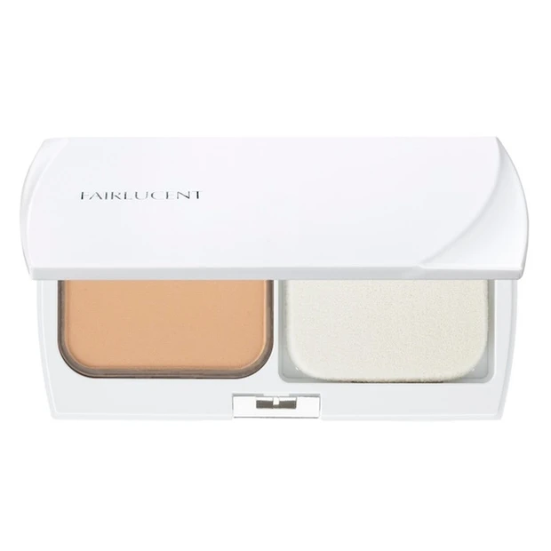 ブライトニングファンデーション