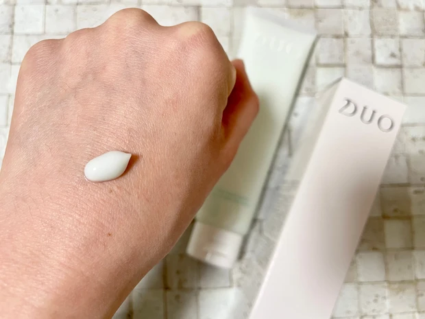 【DUO】1/20日より新発売!ミスト状美容液と泡立てない洗顔料_2