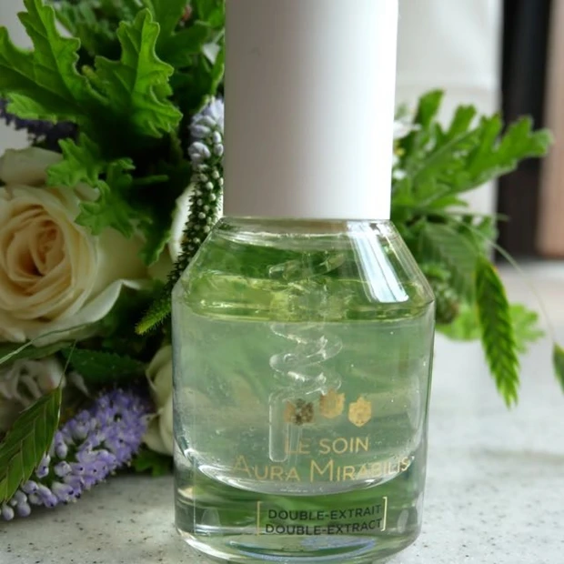 シェイクシェイク!独自の工夫がある美容液容器に大注目。ロジェ・ガレ オーラミラビリス エクストラクト(美容液)