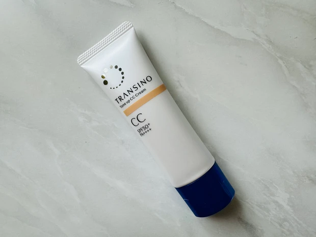 トランシーノの薬用トーンアップCCクリーム