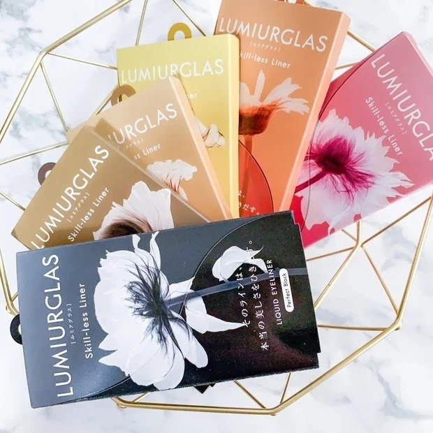 人気のカラーアイライナー比較レビュー_ルミアグラスのカラーアイライナー「スキルレスライナー」6色比較レビュー