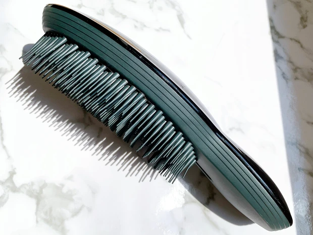 アイロンもブローも不要！2ステップで小顔＆ツヤ髪になれる簡単ヘアスタイリング_5