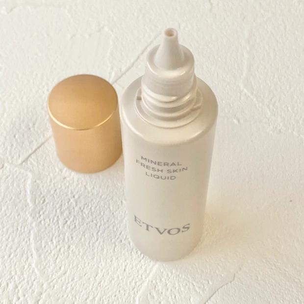 エトヴォス　リキッドファンデ