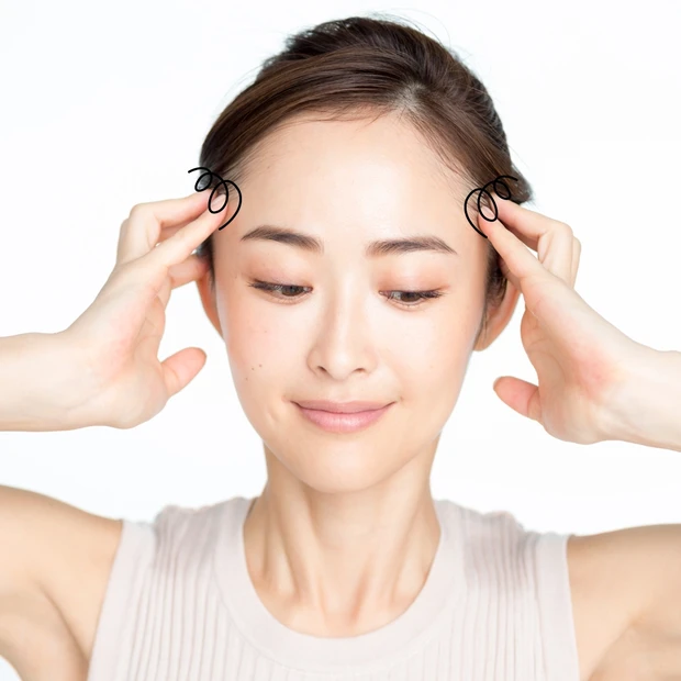 【アイケア入門】究極の老け見えサイン“たるみ”にはマッサージをプラスが正…