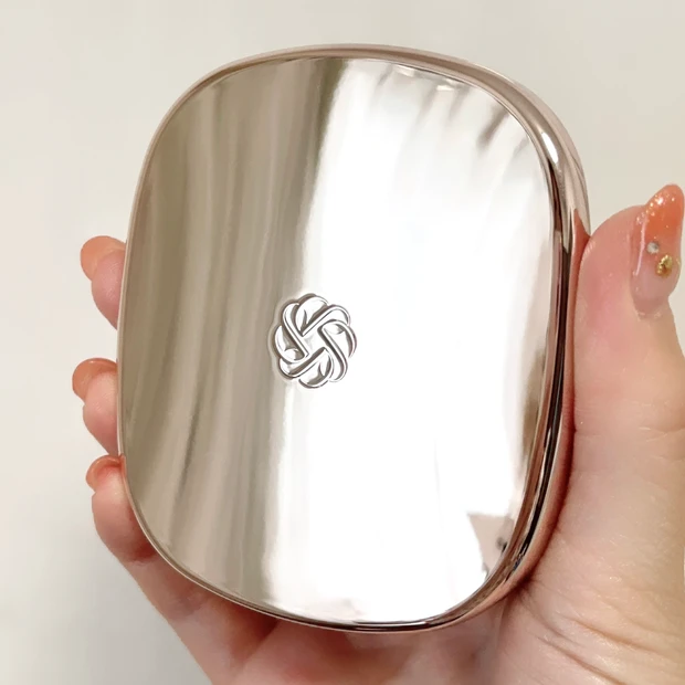 コスメデコルテ　アイシャドウ　新作