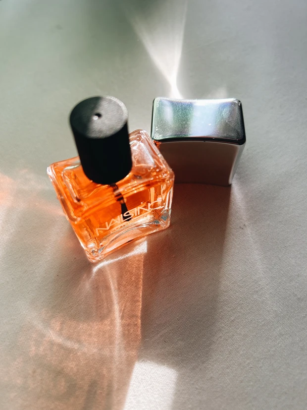 セルフネイル派の救世主。ギフトにもおすすめ!45秒で乾くNAILS INC(ネイルズ インク)の超速乾トップコート【45 セカンド トップコート】_4