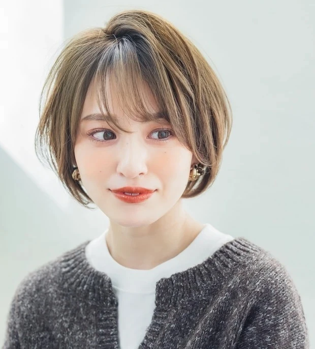 40代 50代 エアリー感 ひし型ボブ