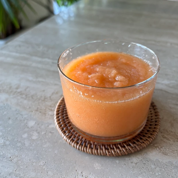 16時間断食ダイエット　朝食　りんごとにんじんのスムージー　食物繊維　間食　飲み物