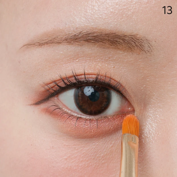 声優石飛恵里花アイメイクプロセス１３