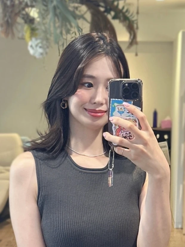 ミディアムボブ