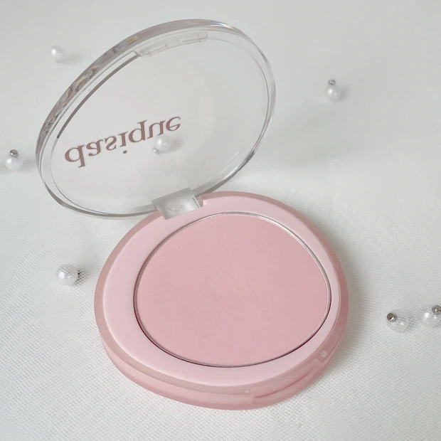 ベストコスメ2025 ブルベ夏 デイジーク チーク02