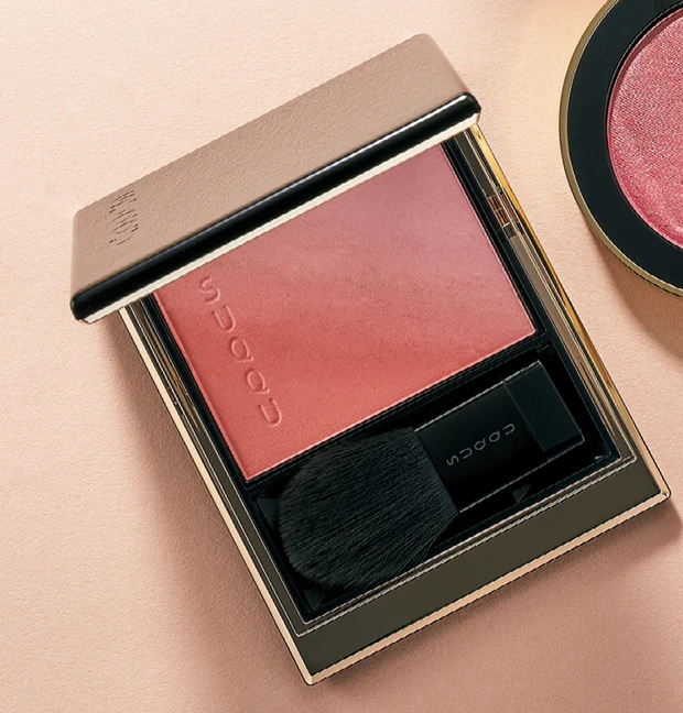 マキア プリュスベスコス 2025 チーク部門 3位  SUQQU ブラーリング カラー ブラッシュ 07