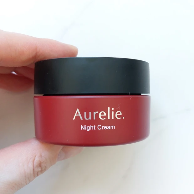 Aurelie. オレリー Amazon | 【MEGUMI開発】Aurelie(オレリー) モイスチャー