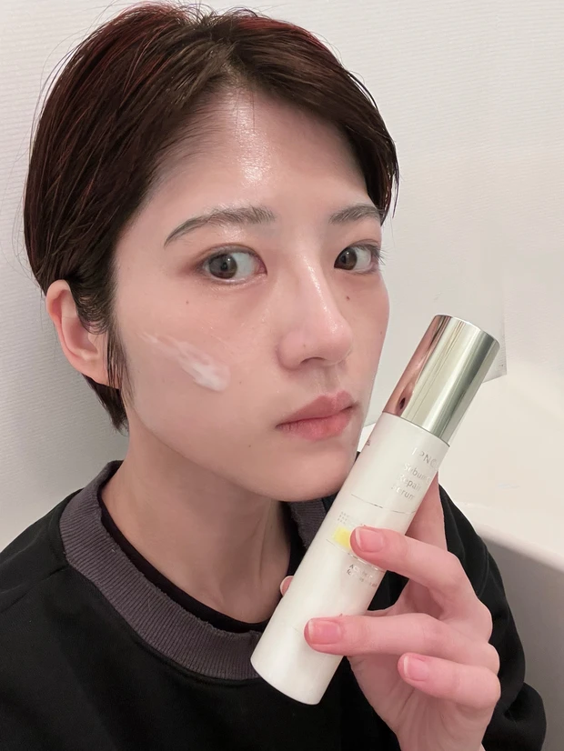 若月佑美_ニキビケア_アクセーヌ