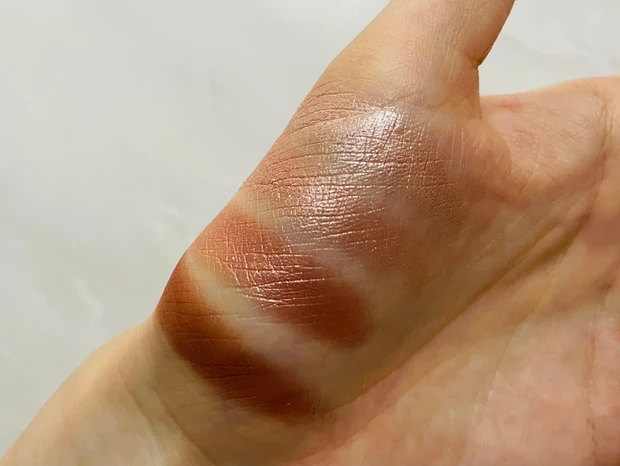 【新作レビュー】皆大好き、CANMAKE(キャンメイク)の人気アイテム、シルキースフレアイズとクリーミータッチライナーに新色が登場！_6