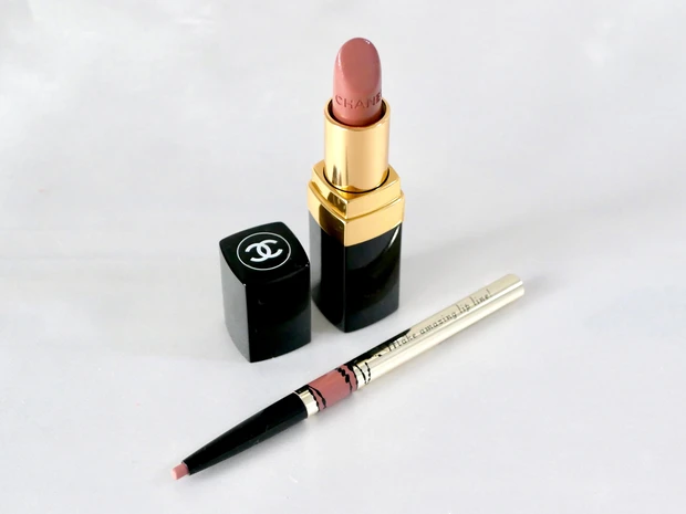 石原さとみ風メイク リップメイク 使用アイテム　シャネル ルージュココリップ 402 アドリエンヌ インテグレート リップフォルミングライナー