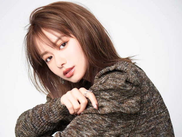 絶対、買うべき春のアイパレットは? 【山本舞香×KUBOKI】3大ブランドの『オレンジブラウン』に注目!