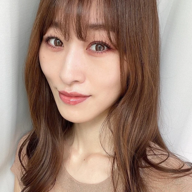 ブリリアントルージュビジュー08は秋っぽいアイカラーとも相性抜群♡