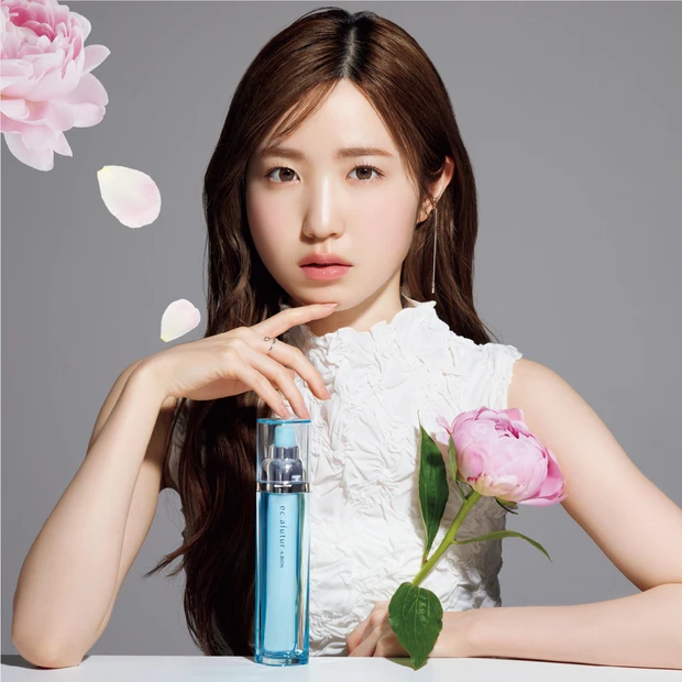 齋藤薫が読み解く、オーラとは、輝きとは――　「細胞から美しい」肌を考察