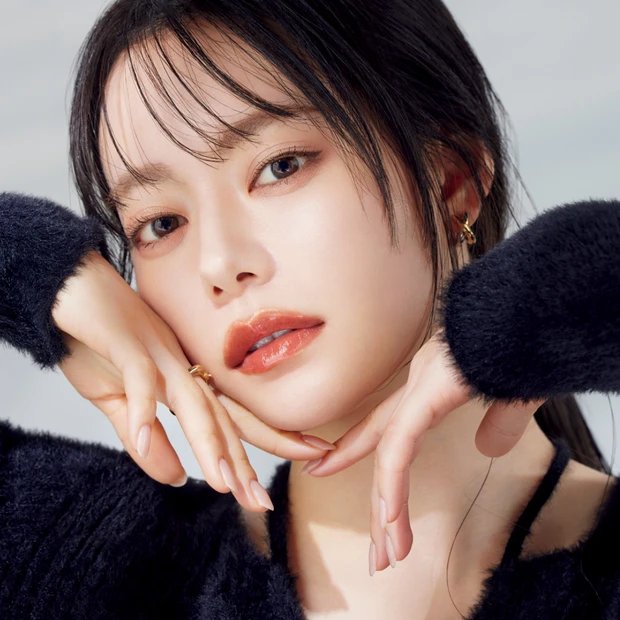 【なごみさんの最新美容5選】愛用リップやシートマスク、おすすめサロンなど…