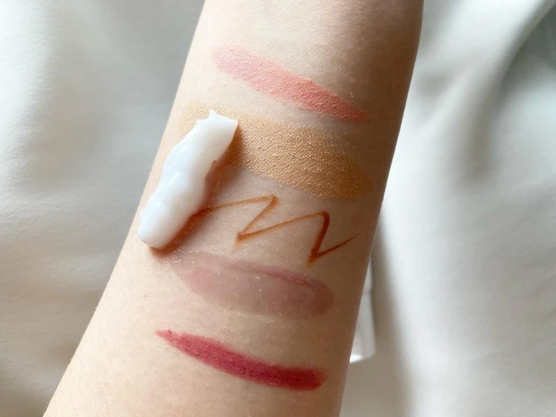 敏感肌のためのコスメブランド【iniks (イニクス)】！
リキッドファンデとクレンジングをお試しレポ♪_5_1