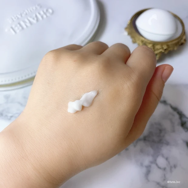 シャネル　ラ クレームマン ハンドクリーム