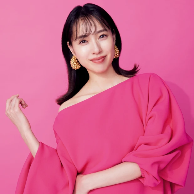 戸田恵梨香さん、輝きの理由。「ただ生きている、それだけで幸せなんだと感じます」