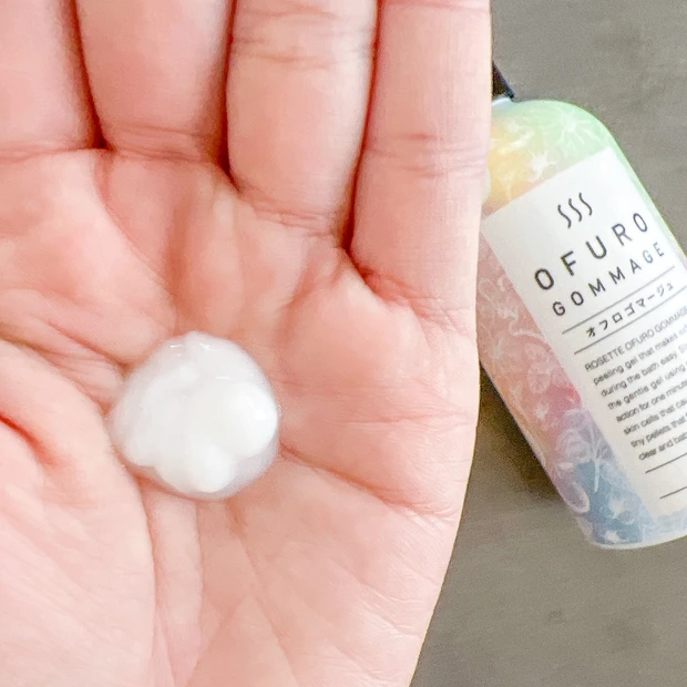 ごわつきが気になる“敏感肌”でも使える！ピーリングジェル「ロゼット オフロゴマージュ」_2