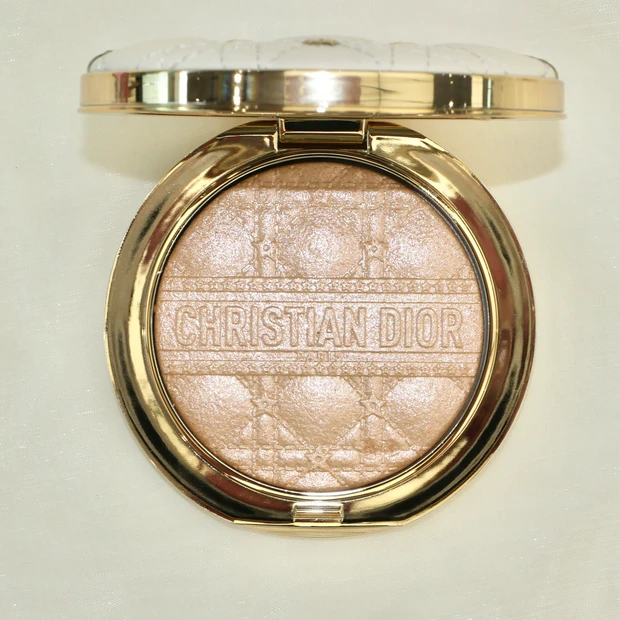 Dior ディオール スキン フォーエヴァー グロウ ルミナイザー クリスマスコフレ 2025