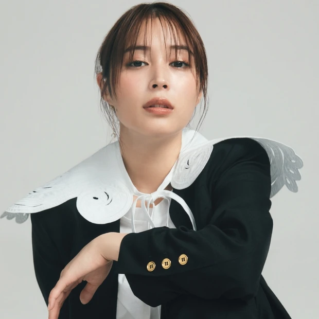 広瀬アリスさんインタビュー「悩みもあるけどこれが自分。人生を通して美を更…