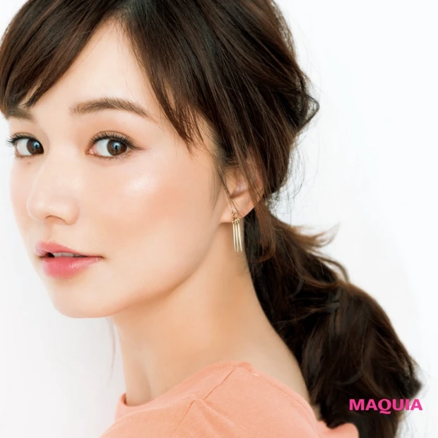 セクシーだけじゃない、ヘルシー&ほのかな甘さも漂うチークのひとワザ