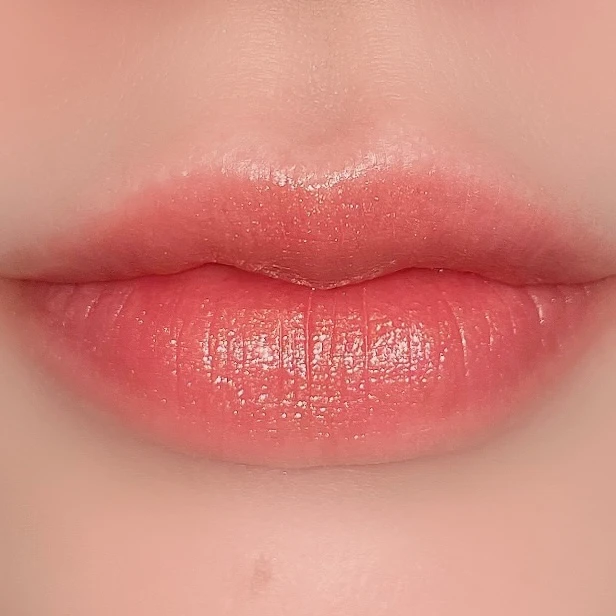 SUQQU(スック) モイスチャーリッチリップスティック 128 紅光-BENIBIKARI