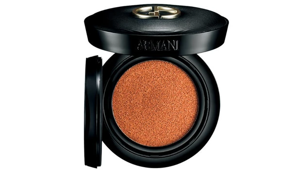 ファンデーション クッション アルマーニ ビューティ ルミナス シルク プリマ グロー