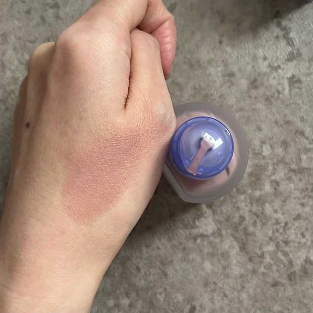 ヌーズ リキッドケアチーク02 スウォッチ