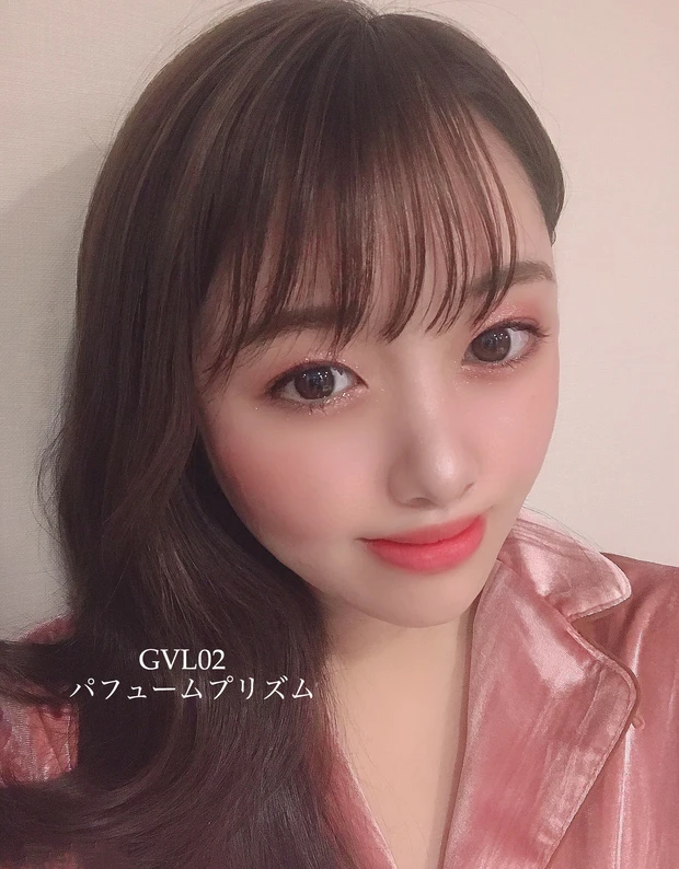 まるで塗る宝石。
秋冬にぴったりの華やかキラキラ最強韓国アイシャドウ。_4