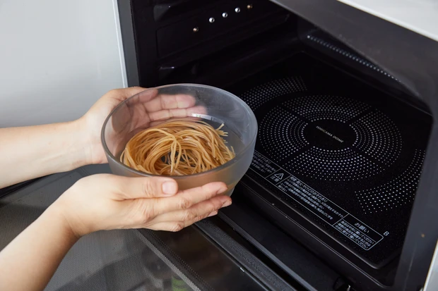 スーパー麺の調理は電子レンジでもOK